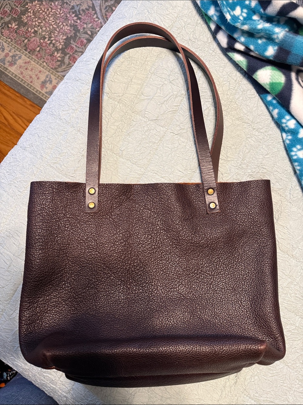 Portland Leather Brown Pebbled Leather Shoulder Tote - Picture 4 of 5